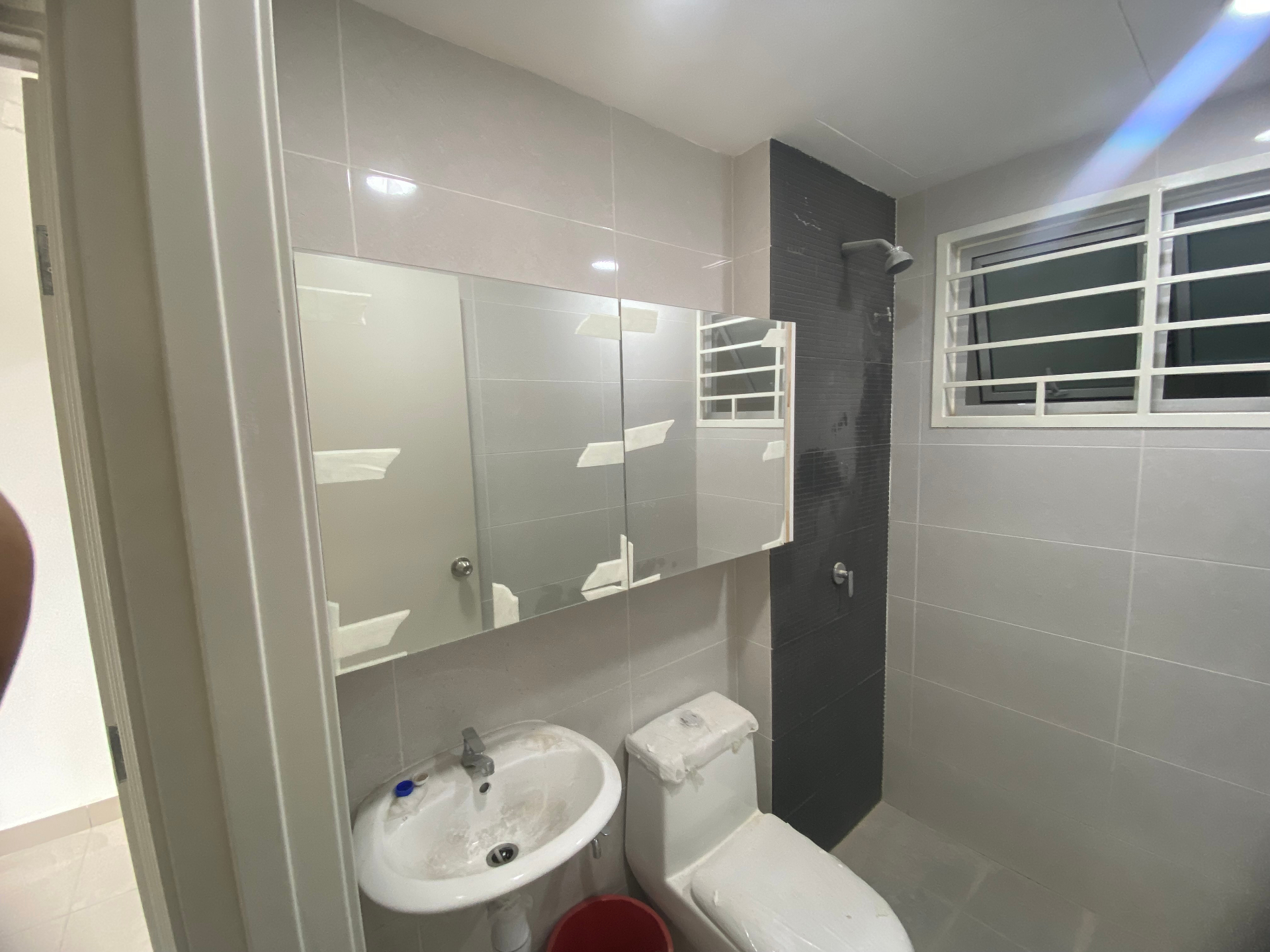 Cadangan Mengubahsuai Rumah Apartment bagi Kerja-Kerja Hiasan Dalaman, Pendawaian Elektrik, ‘Grille’, Lantai SPC, Partition Dapur dan Pengecatan — gambar 10