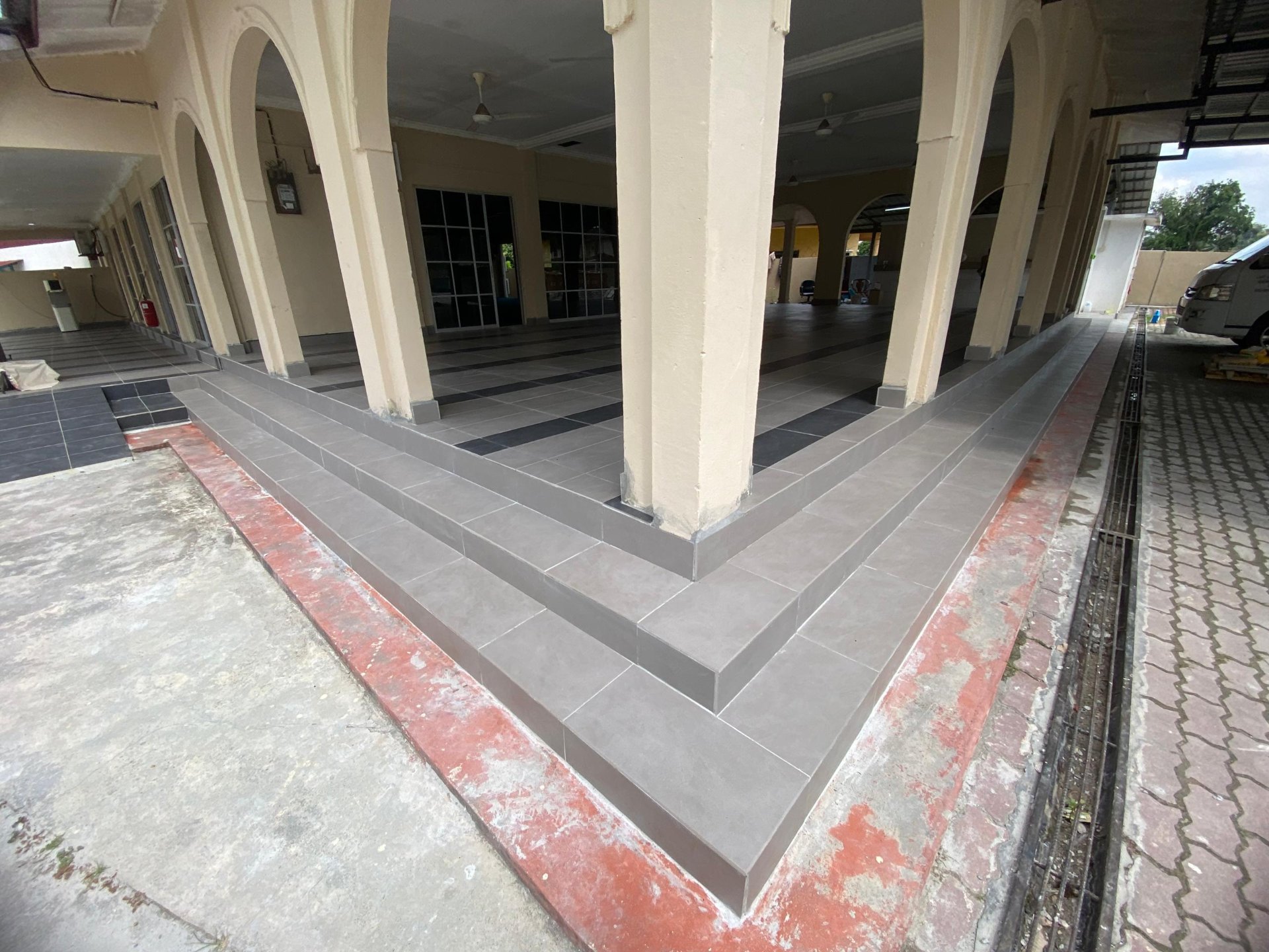 Kerja-Kerja Baikpulih Bangunan Maahad Tahfiz Baitul Aini — gambar 2